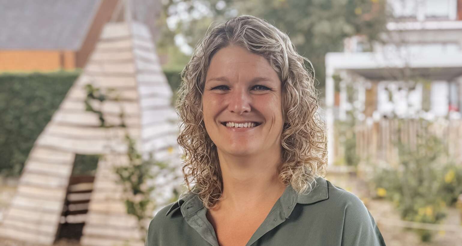 Doenja Izeboud
